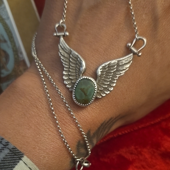 Silver Wings Necklace with Green Fox Turqouise - Picture 4 of 5